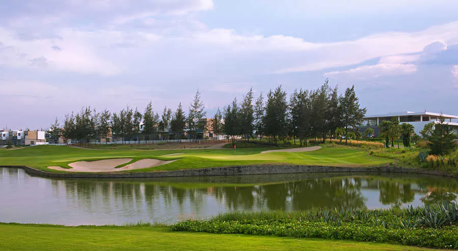 Classic links course